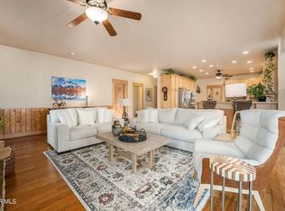 809 Saddle Ridge Cir, Granby, CO 80446