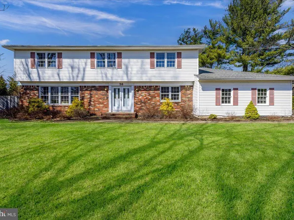 58 Slayback Dr, West Windsor, NJ 08550