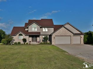 14457 Kenneth Dr, Carleton, MI 48117