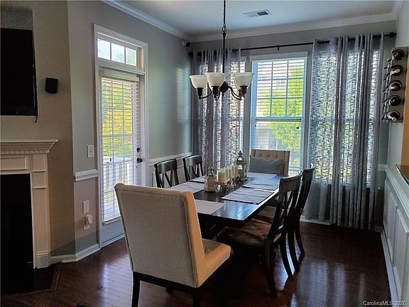 4th image of 839 Skybrook Falls Dr