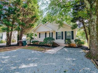 116 Drewsbury Dr, Greensboro, NC 27455