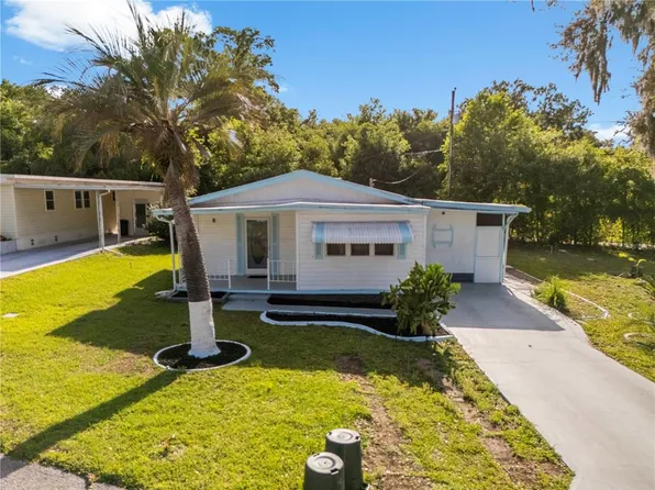 6123 Ridgewood Dr, Zephyrhills, FL 33542