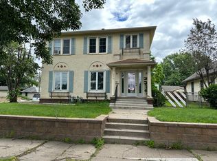 250 6th Ave N APT 1, South Saint Paul, MN 55075