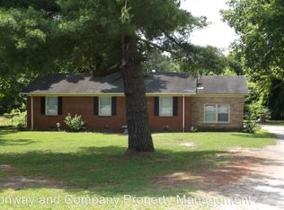 6260 Us Highway 70 E, La Grange, NC 28551
