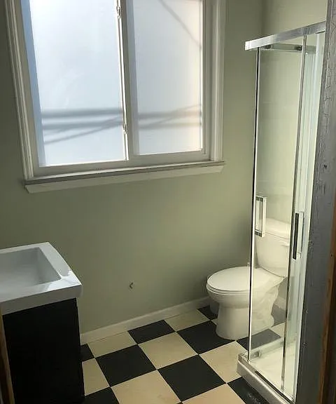 820 Vine St — Photo 8