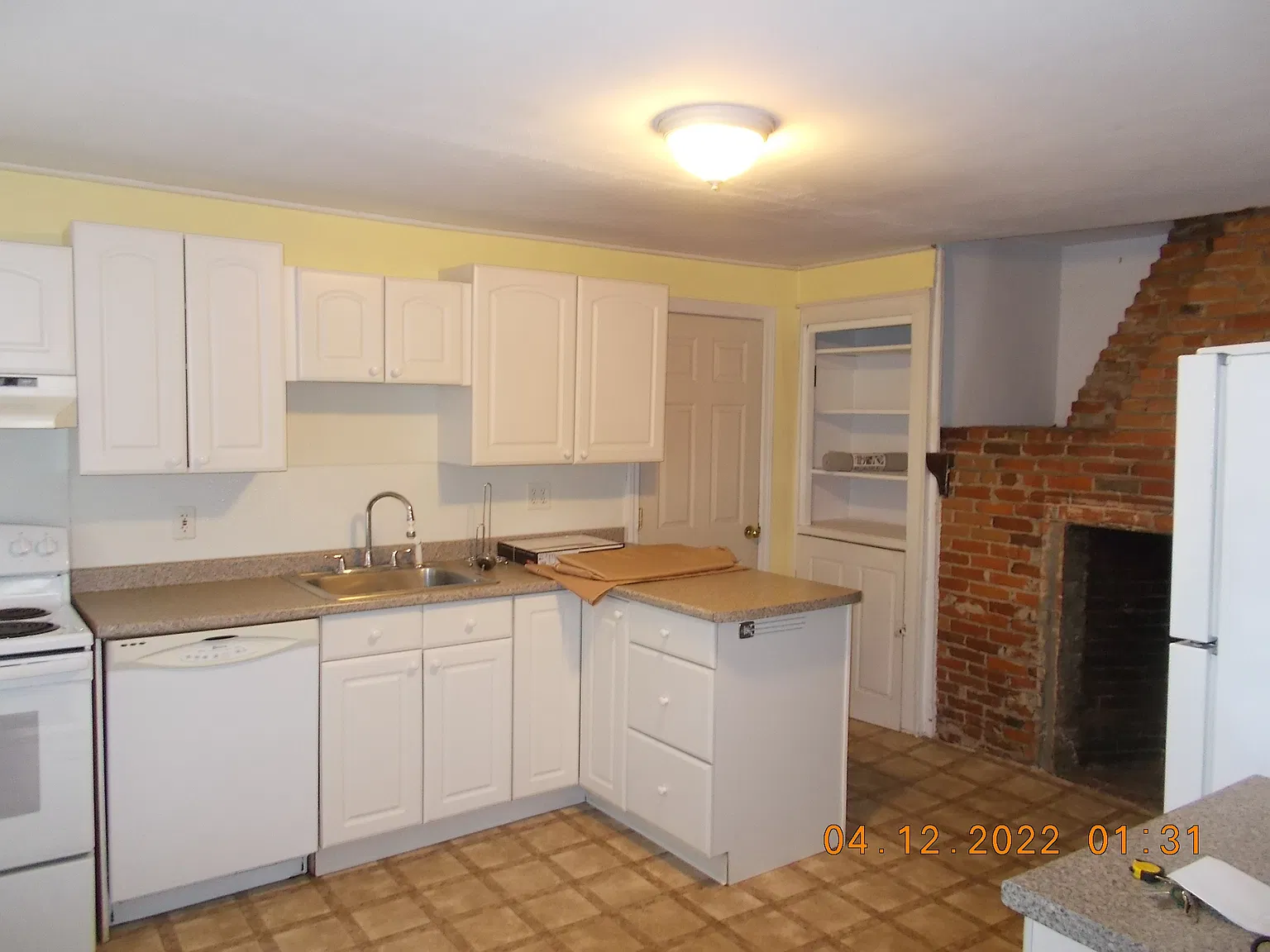 0 Fruit Pl — Photo 1