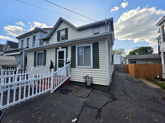 3rd image of 22 Westside Ave #1