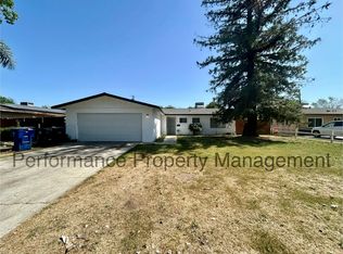 2401 Sherwood Ave, Bakersfield, CA 93304