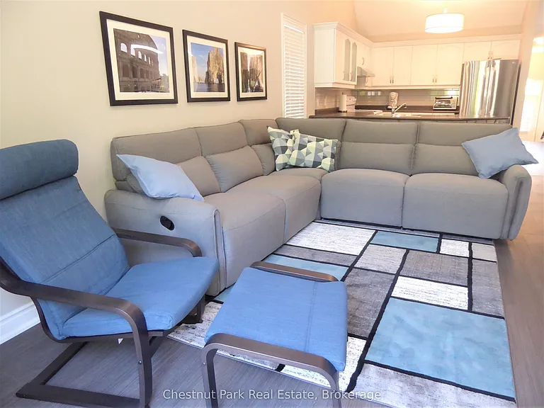 23 Green Briar Dr — Photo 16