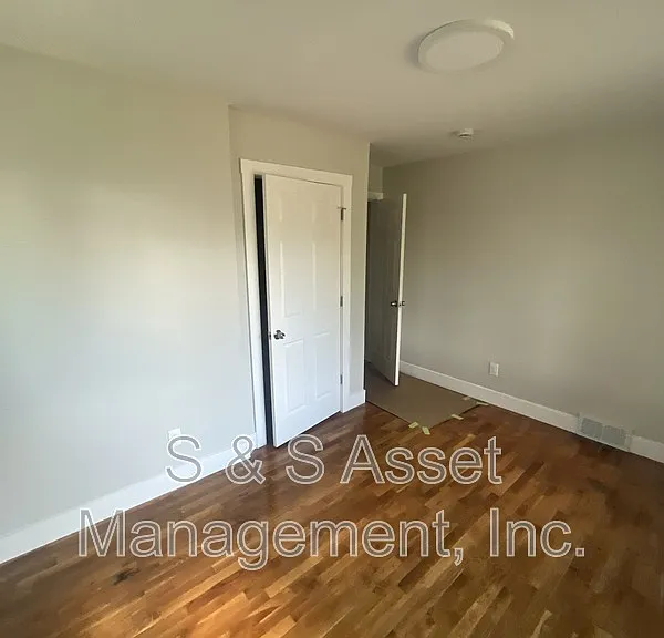 4106 Stillwell Ave — Photo 23