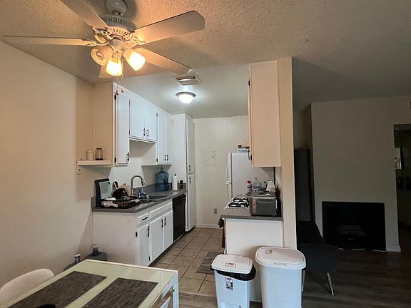 4th image of 21340 Parthenia St