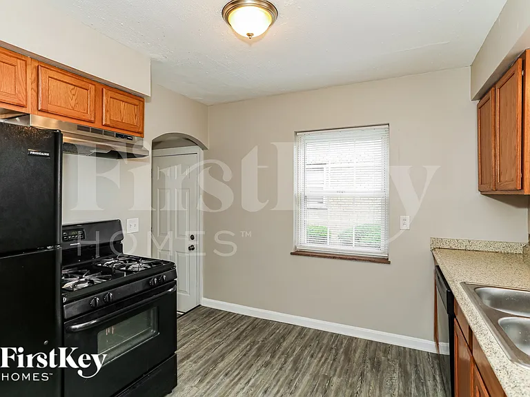 1017 N Bend Rd — Photo 9