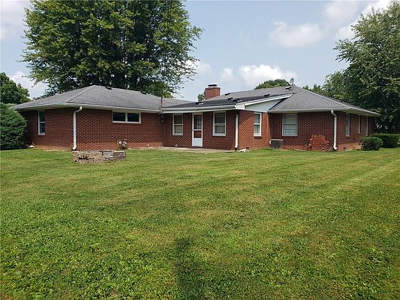 2nd image of 3625 Dogwood Dr