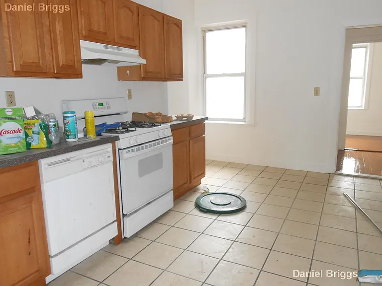1905 Beacon St #3F — Photo 13