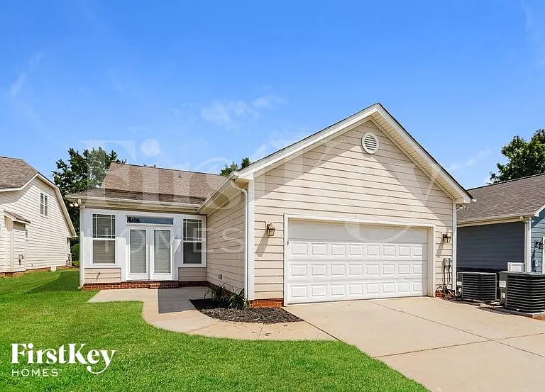 1005 Phar Lap Dr — Photo 15