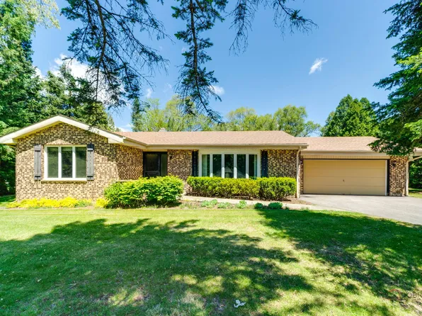 26709 N Cherrywood Ln, Wauconda, IL 60084