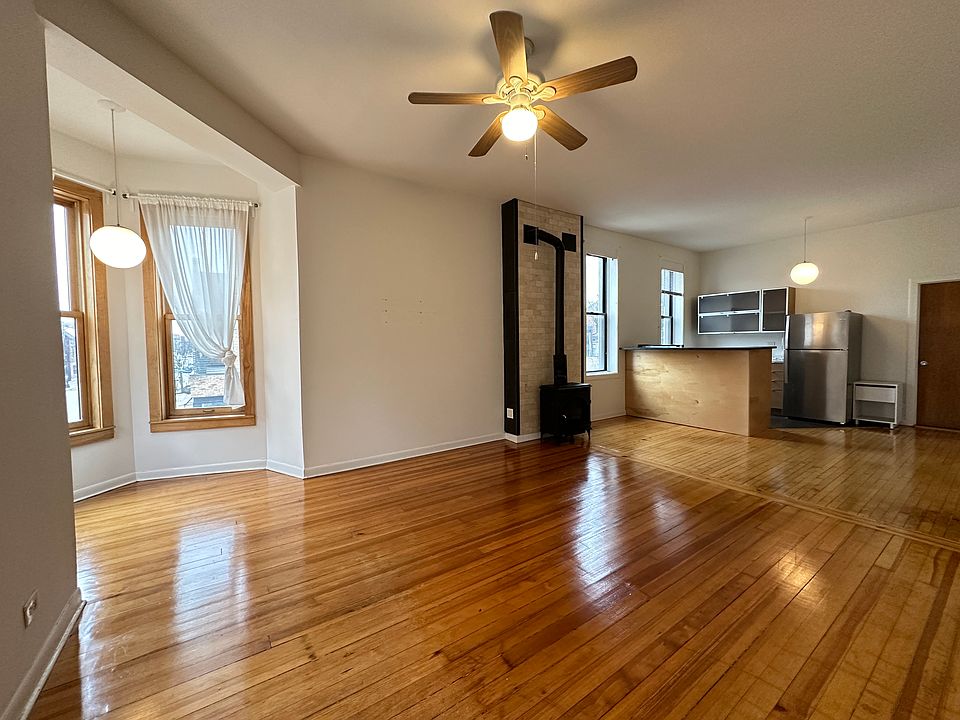 1st image of 2118 N Damen Ave