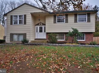 223 Hillcrest Dr, Doylestown, PA