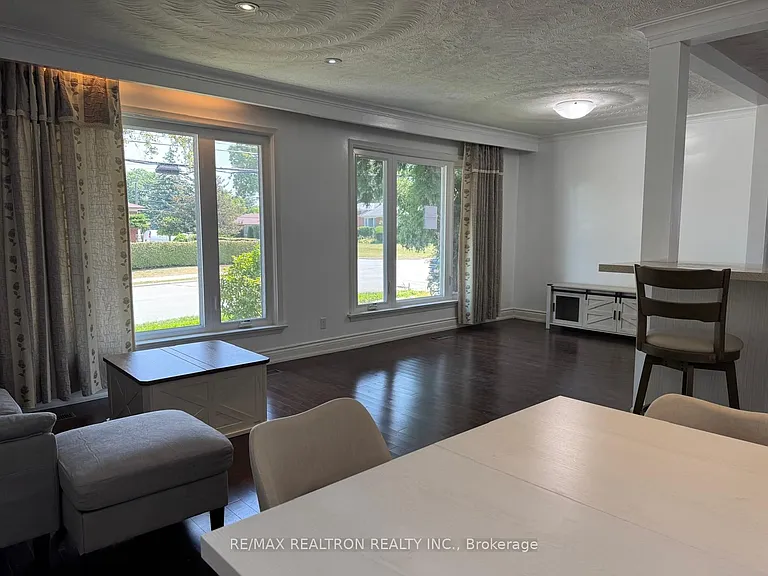926 Willowdale Ave #MAIN — Photo 6