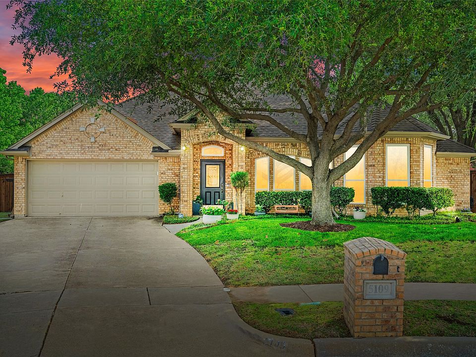 1st image of 5109 Oldcastle Dr