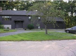 350 Bennett St, Wrentham, MA 02093