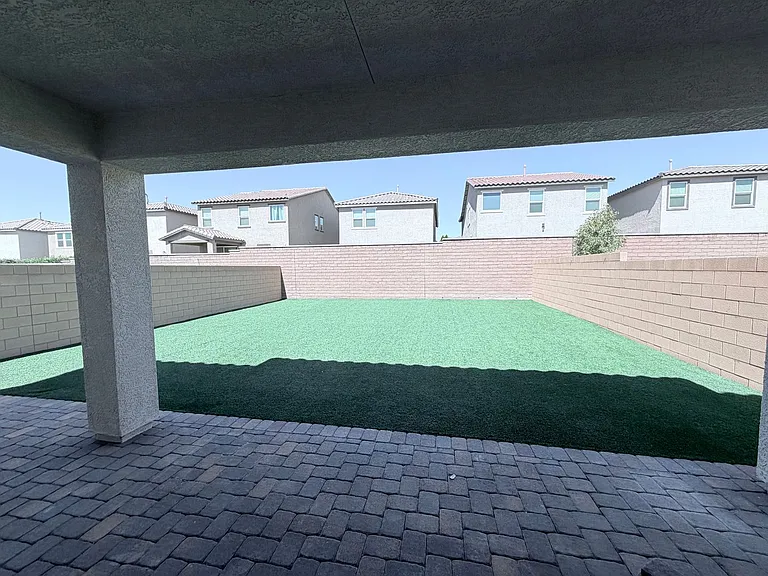 7069 Stockton Dunes St — Photo 21