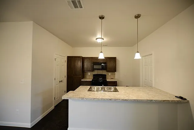 4507 Skyflower Ln — Photo 6