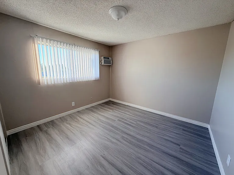 1240 - 1280 N San Gabriel Ave — Photo 14