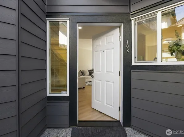 22619 4th Avenue W #103, Bothell, WA 98021