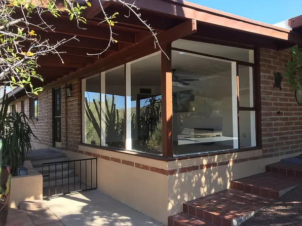 1301 N Painted Hills Rd, Tucson, AZ 85745