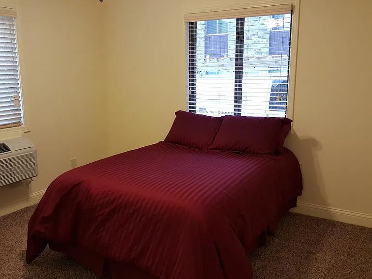 1975 Wilson Ave #4 — Photo 14