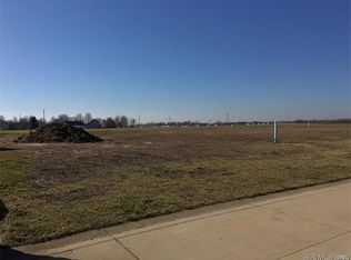 303 Deborah Ct, New Baden, IL 62265