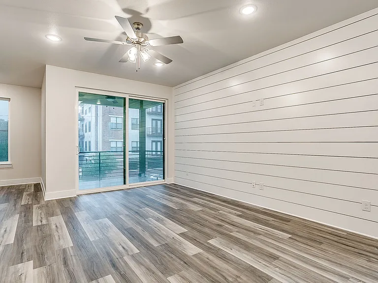 3145 Forest Park Blvd — Photo 14