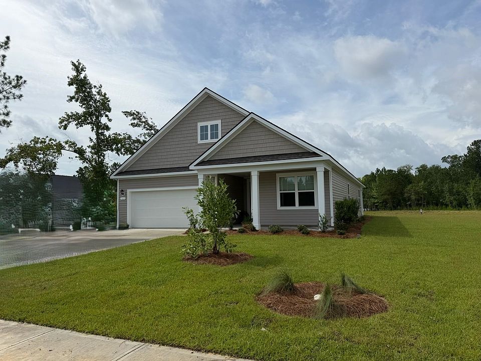 1st image of 715 Hadara Dr