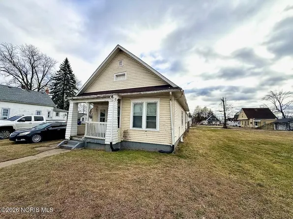 1141 Pinewood Ave, Toledo, OH 43607