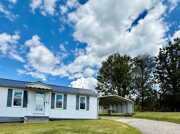 129 Darlynn Rd, Philippi, WV 26416