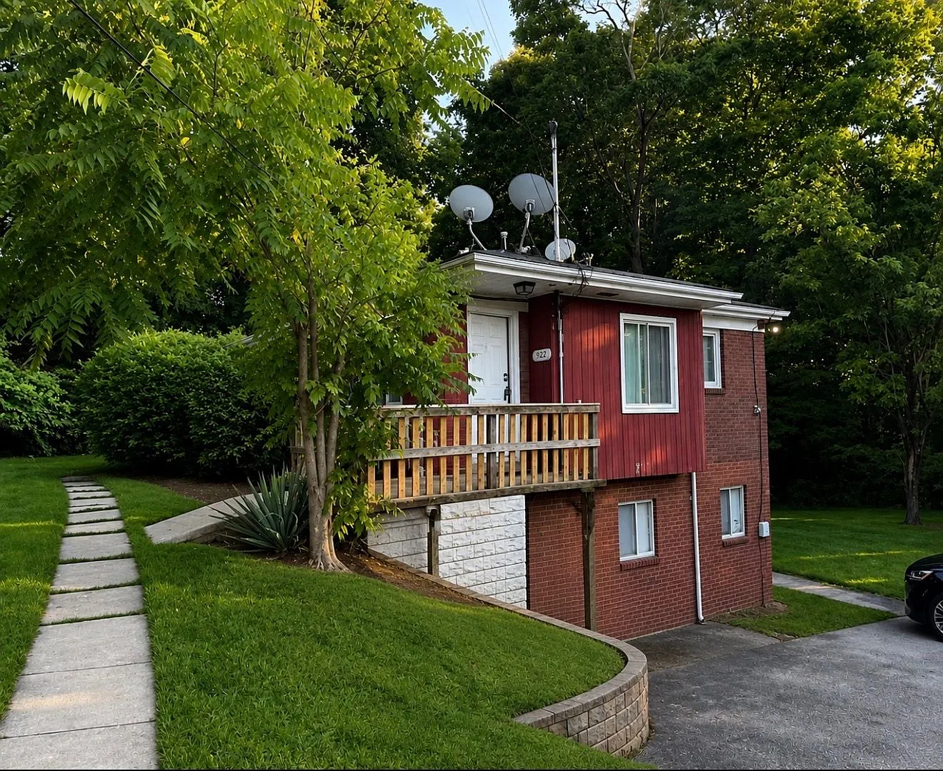 2551 Tilbrook Rd — Photo 1