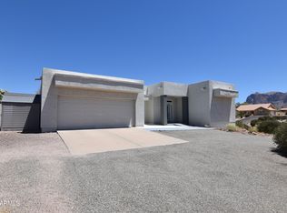 2570 E Manzanita St, Apache Junction, AZ 85119