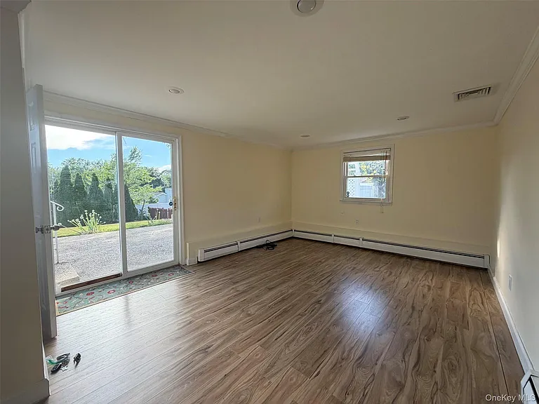 7 Plainview Rd — Photo 14