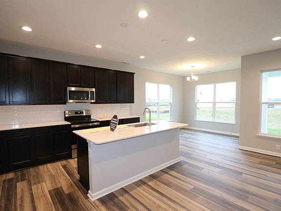 3rd image of 16658 Cattle Hollow Ln