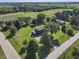 W2315 Swoboda Rd, East Troy, WI 53120