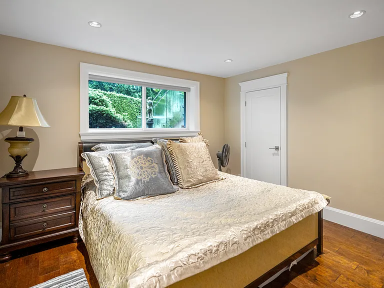 611 Saint Andrews Rd — Photo 17