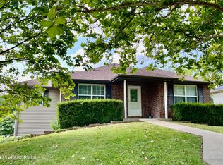 5301 Kenview Dr, Jefferson City, MO 65109