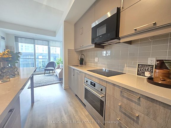 4th image of 8119 Birchmount Rd #614