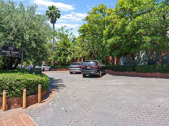 4th image of 11767 W Sunset Blvd APT P5