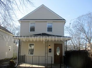 13 Willow St, Red Bank, NJ 07701
