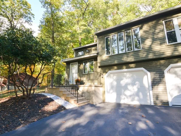 49 Church St #49, Grafton, MA 01519