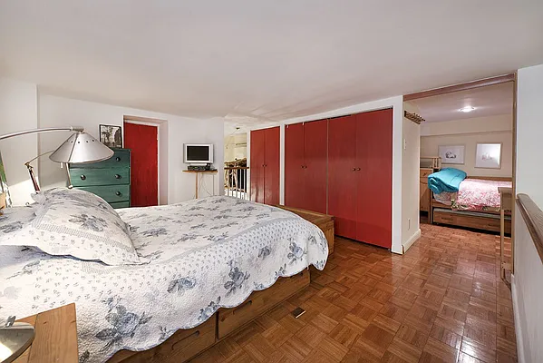 Sold by Christopher Korey | media 9