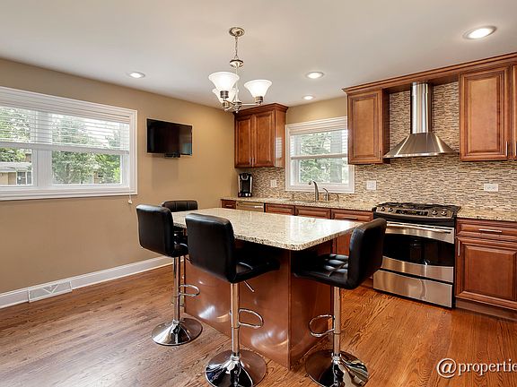 5th image of this home