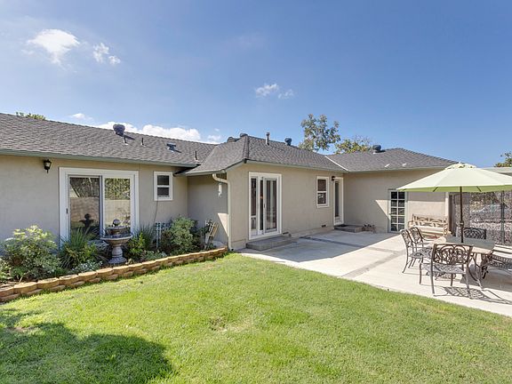 5th image of 22638 Linda Dr